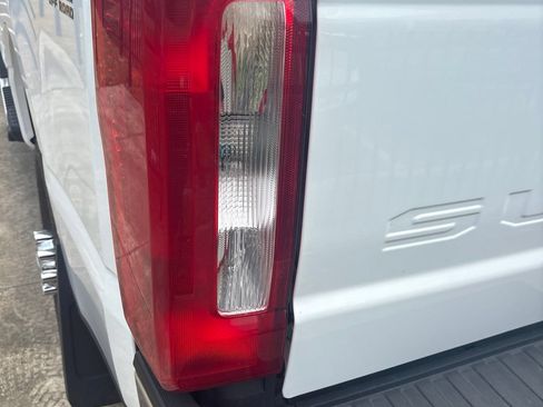 Certified 2024 Ford F250 XLT w/ FX4 Off-Road Package AWD/4WD image 21