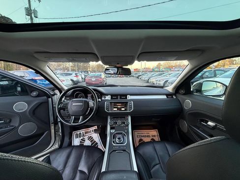 Used 2015 Land Rover Range Rover Evoque Pure Premium image 7