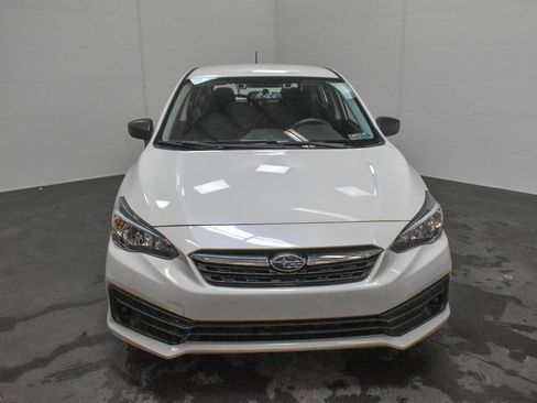 Used 2020 Subaru Impreza 2.0i image 2
