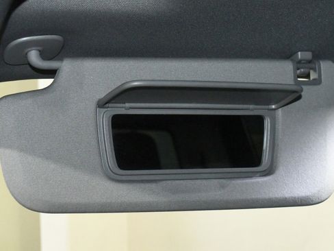 Used 2021 Chevrolet Silverado 1500 LT Trail Boss w/ Convenience Package II image 21