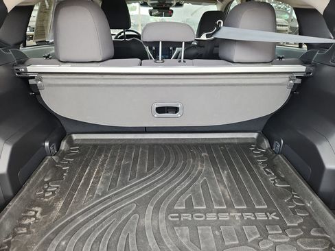 Used 2024 Subaru Crosstrek 2.0i Premium image 10