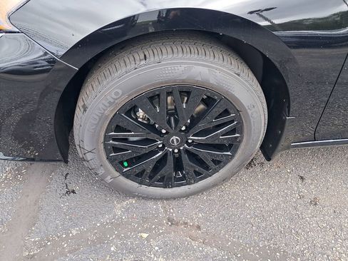 New 2025 Nissan Altima 2.5 SV w/ SV Special Edition Package image 28