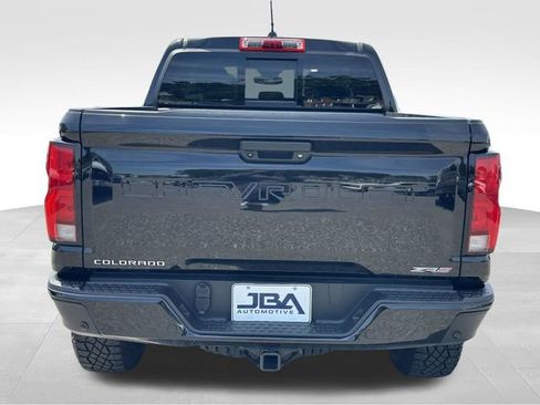 Certified 2025 Chevrolet Colorado ZR2 w/ Technology Package AWD/4WD image 25