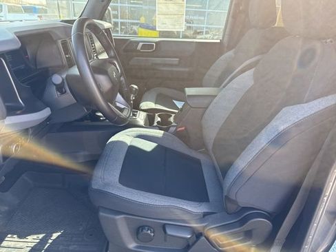 Used 2023 Ford Bronco Big Bend image 12