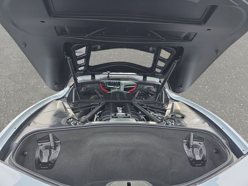 Used 2023 Chevrolet Corvette Z06 RWD image 12