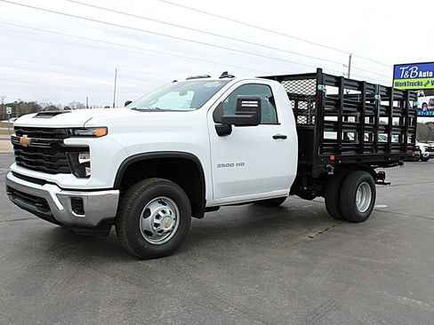 Used 2024 Chevrolet Silverado 3500 W/T w/ Snow Plow Prep Package image 2