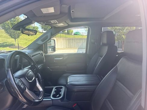Used 2023 GMC Sierra 2500 Denali w/ Denali Ultimate Package AWD/4WD image 29