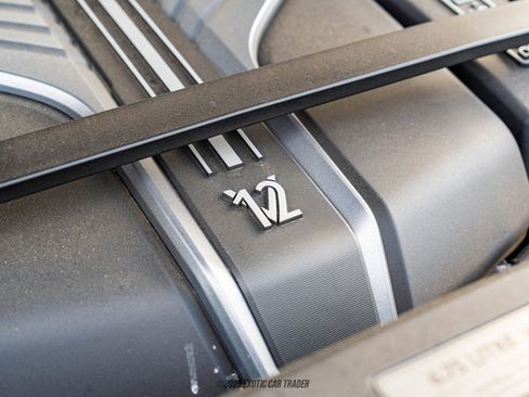 Used 2023 Rolls-Royce Cullinan Black Badge w/ Leather Finishing Pack image 18