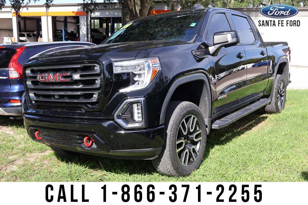 Used 2020 GMC Sierra 1500 AT4 w/ AT4 Premium Package AWD/4WD image 2