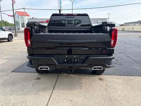 New 2026 GMC Sierra 1500 AT4 w/ LPO, Black Badging Package AWD/4WD image 4