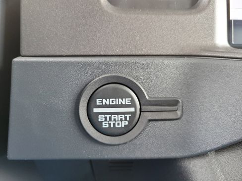 New 2026 Ford Bronco Badlands AWD/4WD image 17