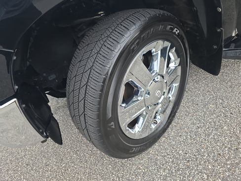 Used 2019 Toyota Tundra 1794 Edition AWD/4WD image 33