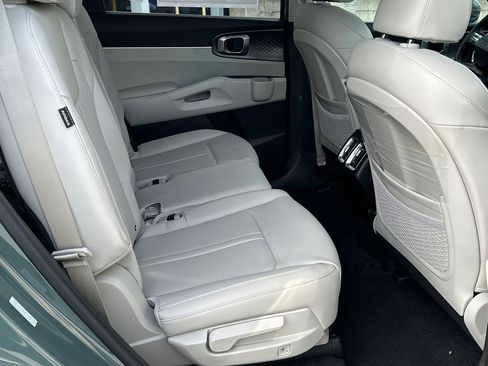 New 2026 Kia Sorento EX image 15