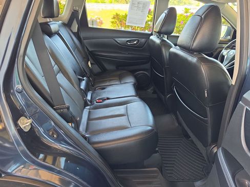 Used 2015 Nissan Rogue SL w/ SL Premium Package FWD image 31
