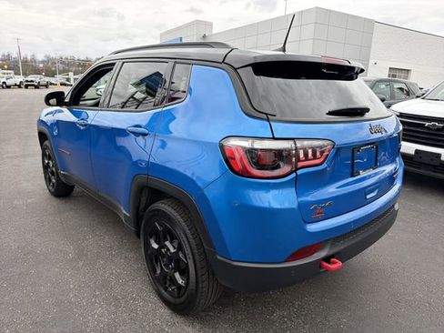 Used 2024 Jeep Compass Trailhawk AWD/4WD image 5