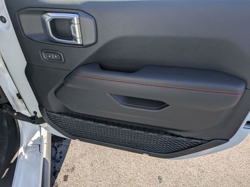 New 2026 Jeep Gladiator Rubicon image 28