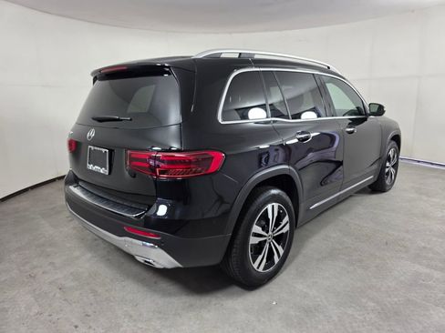 Certified 2025 Mercedes-Benz GLB 250 image 4