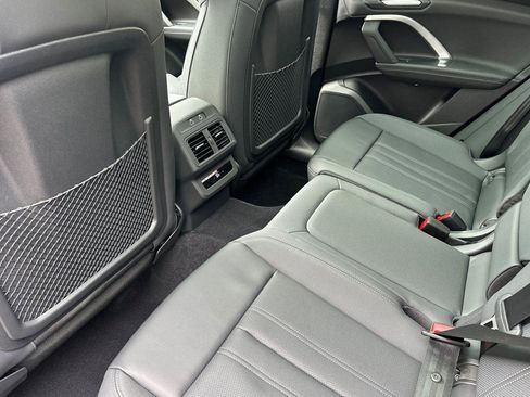 New 2025 Audi Q5 Premium Plus image 11