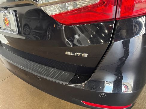 Used 2018 Honda Odyssey Elite image 19