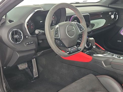 Used 2022 Chevrolet Camaro ZL1 RWD image 16