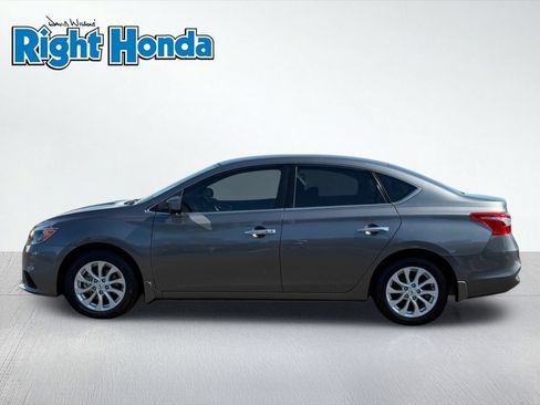 Used 2019 Nissan Sentra SV FWD image 3