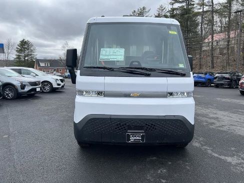 New 2025 Chevrolet Brightdrop 400 w/ Battery Pack, Max Range image 8