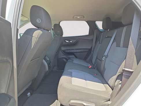 Used 2025 Chevrolet Blazer LT FWD image 14