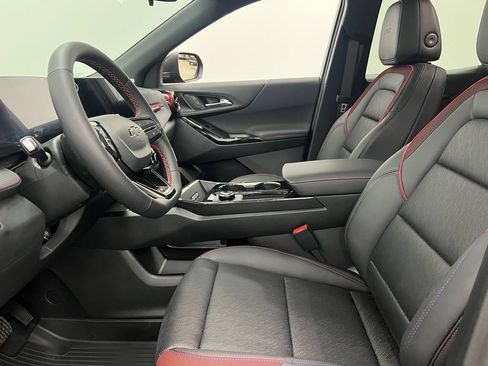 New 2026 Chevrolet Equinox RS w/ Convenience Package III FWD image 15