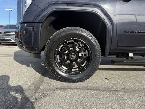 Used 2024 GMC Sierra 2500 Denali Ultimate image 33