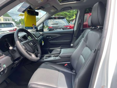 Certified 2025 Honda Ridgeline RTL image 15