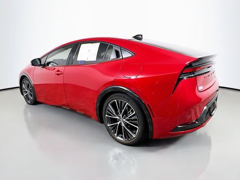 Used 2023 Toyota Prius Limited image 8