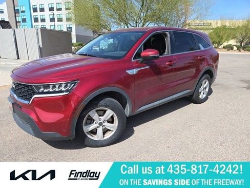 Used 2022 Kia Sorento LX AWD/4WD image 1