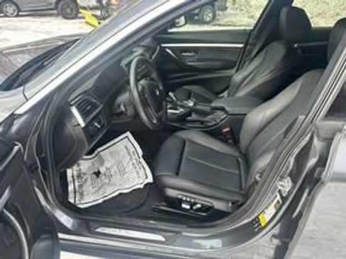 Used 2018 BMW 330i Gran Turismo xDrive image 11