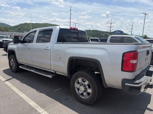 Used 2017 GMC Sierra 3500 Denali w/ Duramax Plus Package AWD/4WD image 15