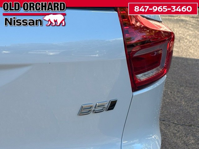 Used 2025 Volvo XC40 B5 Plus AWD/4WD image 10