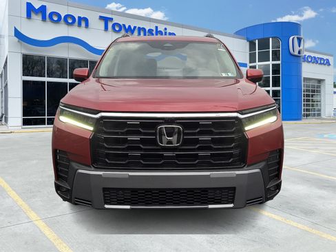 New 2026 Honda Pilot Elite image 2