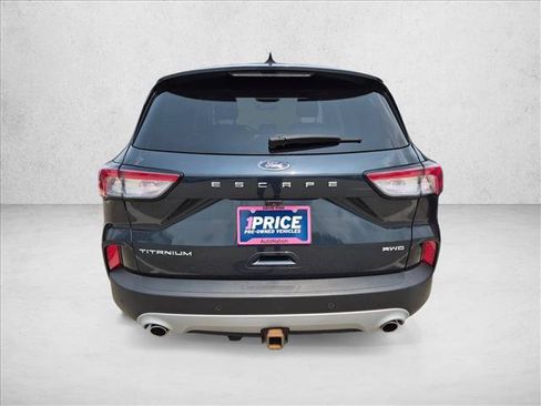 Used 2022 Ford Escape Titanium w/ Class II Trailer Tow Package AWD/4WD image 5