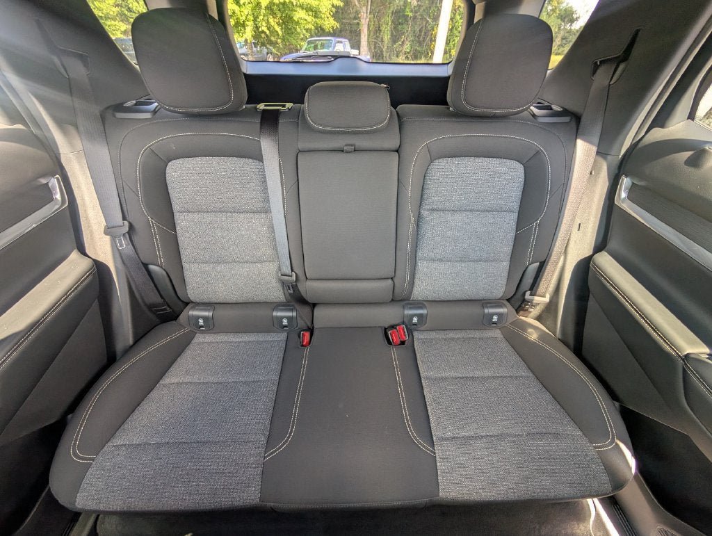 Used 2026 GMC Terrain Elevation AWD/4WD image 29