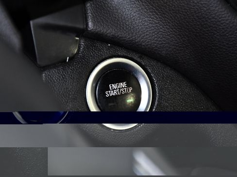 Used 2024 Chevrolet Equinox LT w/ LPO, Floor Liner Package AWD/4WD image 17