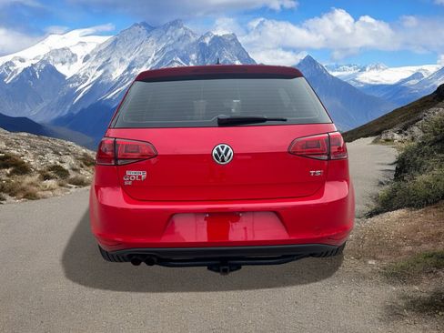 Used 2016 Volkswagen Golf SE w/ Lighting Package image 4