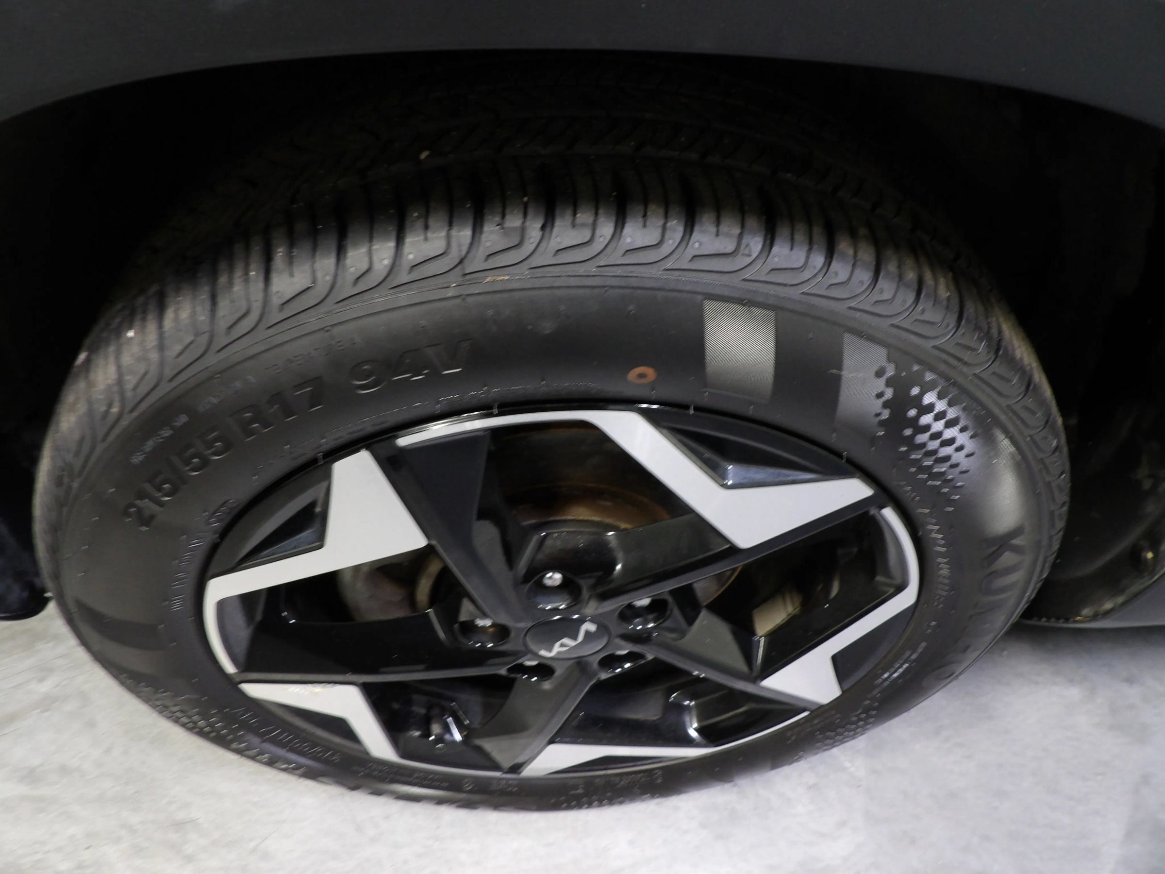 Used 2025 Kia Seltos EX w/ EX Sunroof Package FWD image 22