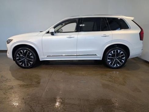 New 2026 Volvo XC90 B6 Ultra w/ Protection Package AWD/4WD image 3