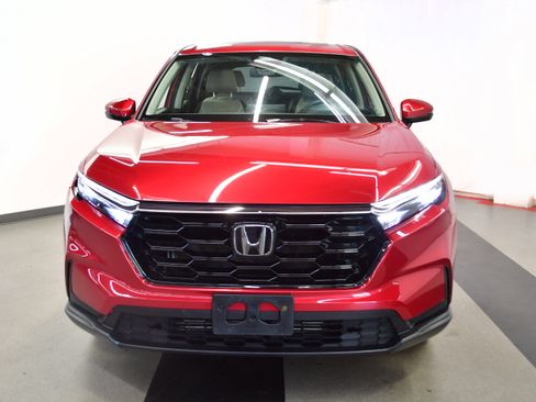 Used 2025 Honda CR-V EX image 3