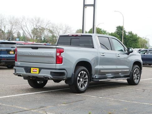Used 2023 Chevrolet Silverado 1500 High Country w/ Technology Package AWD/4WD image 7