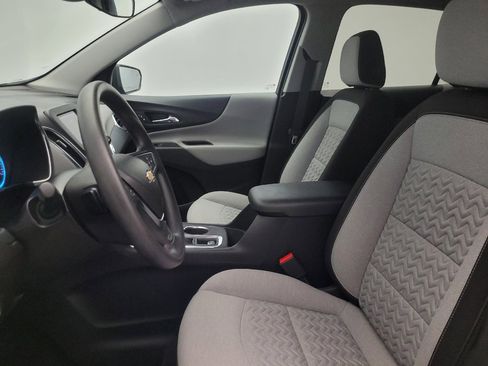 Used 2022 Chevrolet Equinox LS w/ LS Convenience Package image 17