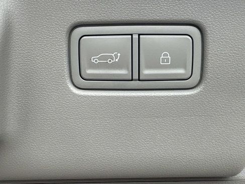 New 2026 Hyundai Palisade SEL Premium FWD image 13