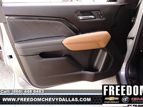 New 2026 GMC Canyon AT4 image 38