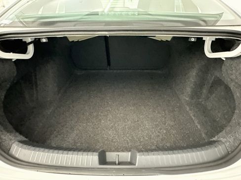 Used 2025 Volkswagen Jetta Sport FWD image 29