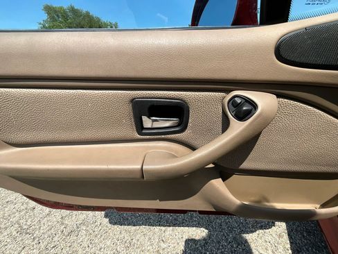 Used 2001 BMW Z3 3.0i RWD image 15