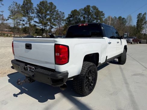 Used 2015 Chevrolet Silverado 2500 LTZ w/ Z71 Package, Off-Road AWD/4WD image 5